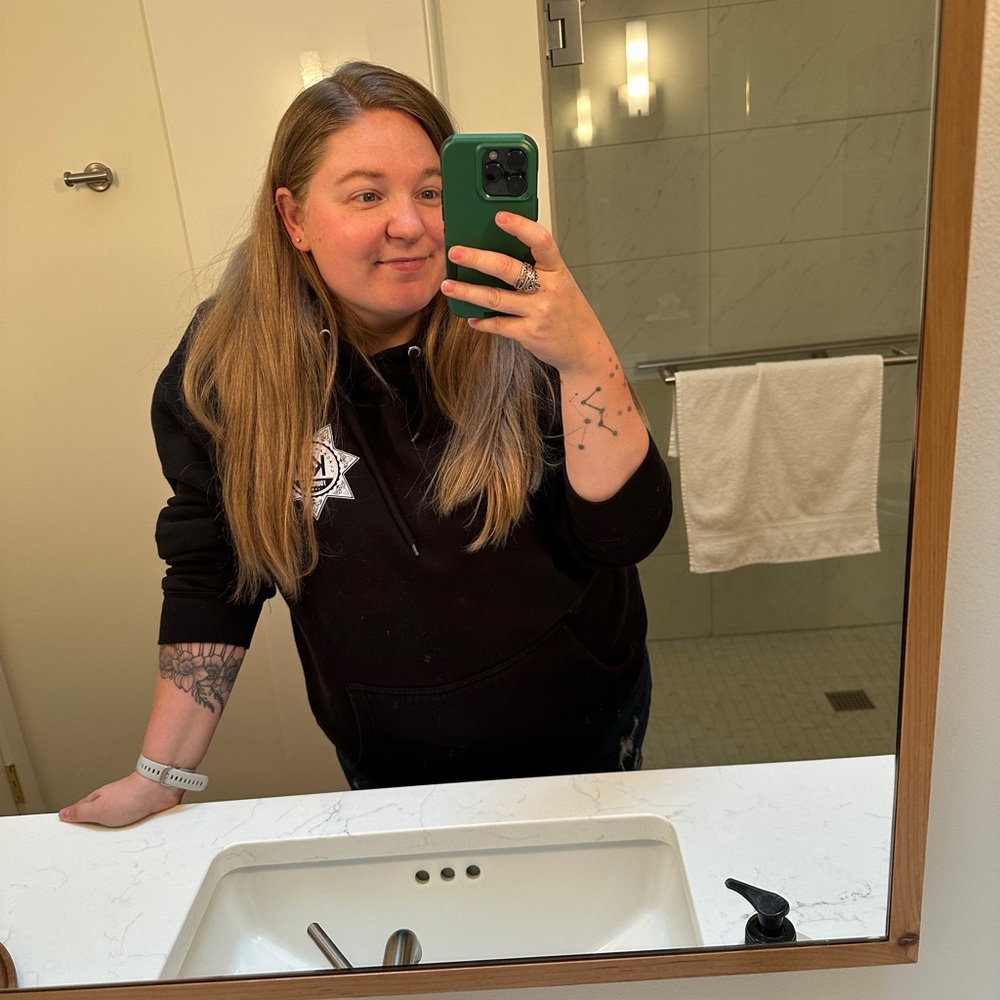 Meet your Posher, Sabrina
